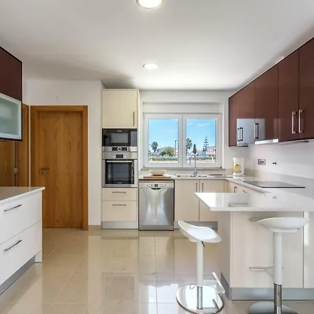 別荘 Blue Heaven Luxury V5 ポルシェス